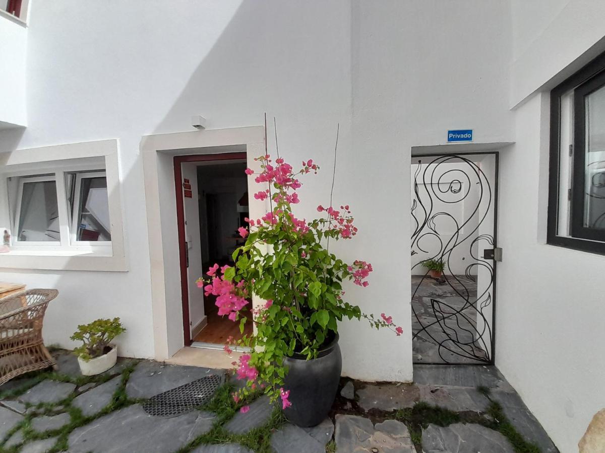 Covil'S Haus Apartment Peniche Exterior photo